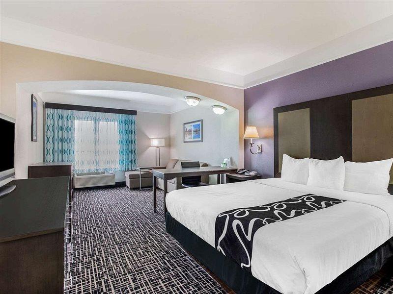 La Quinta Inn & Suites Fultondale Zewnętrze zdjęcie