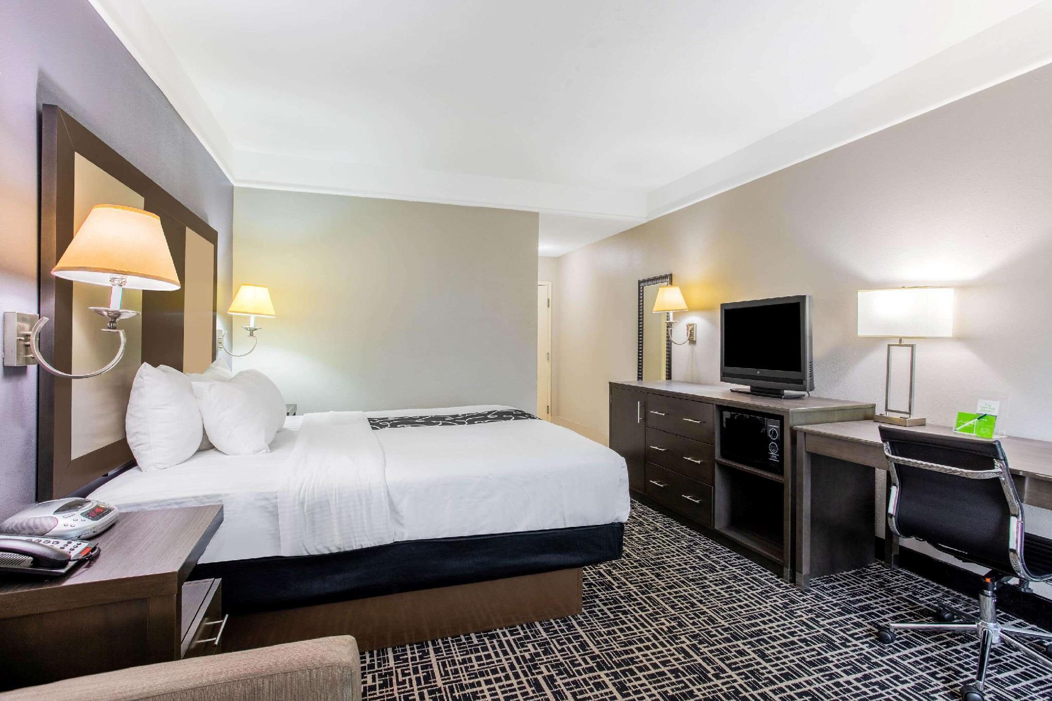 La Quinta Inn & Suites Fultondale Zewnętrze zdjęcie