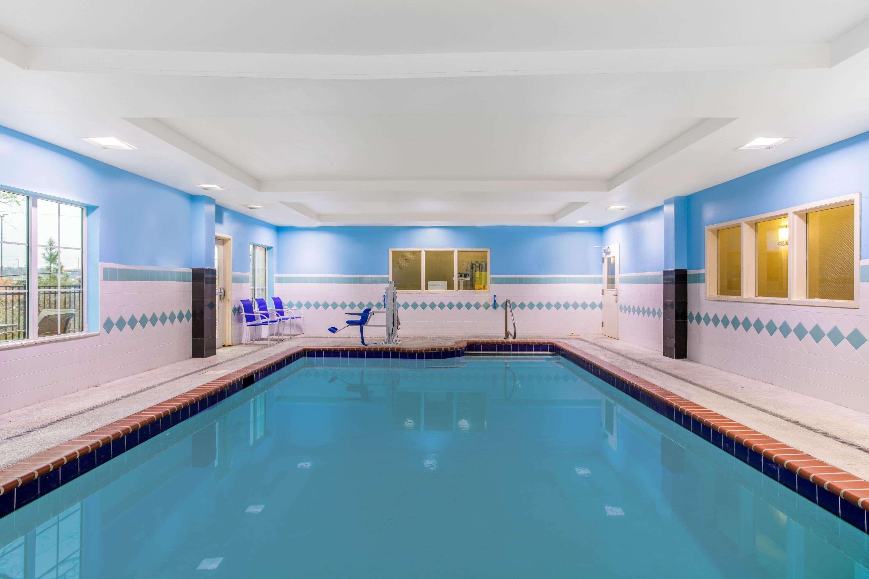 La Quinta Inn & Suites Fultondale Zewnętrze zdjęcie