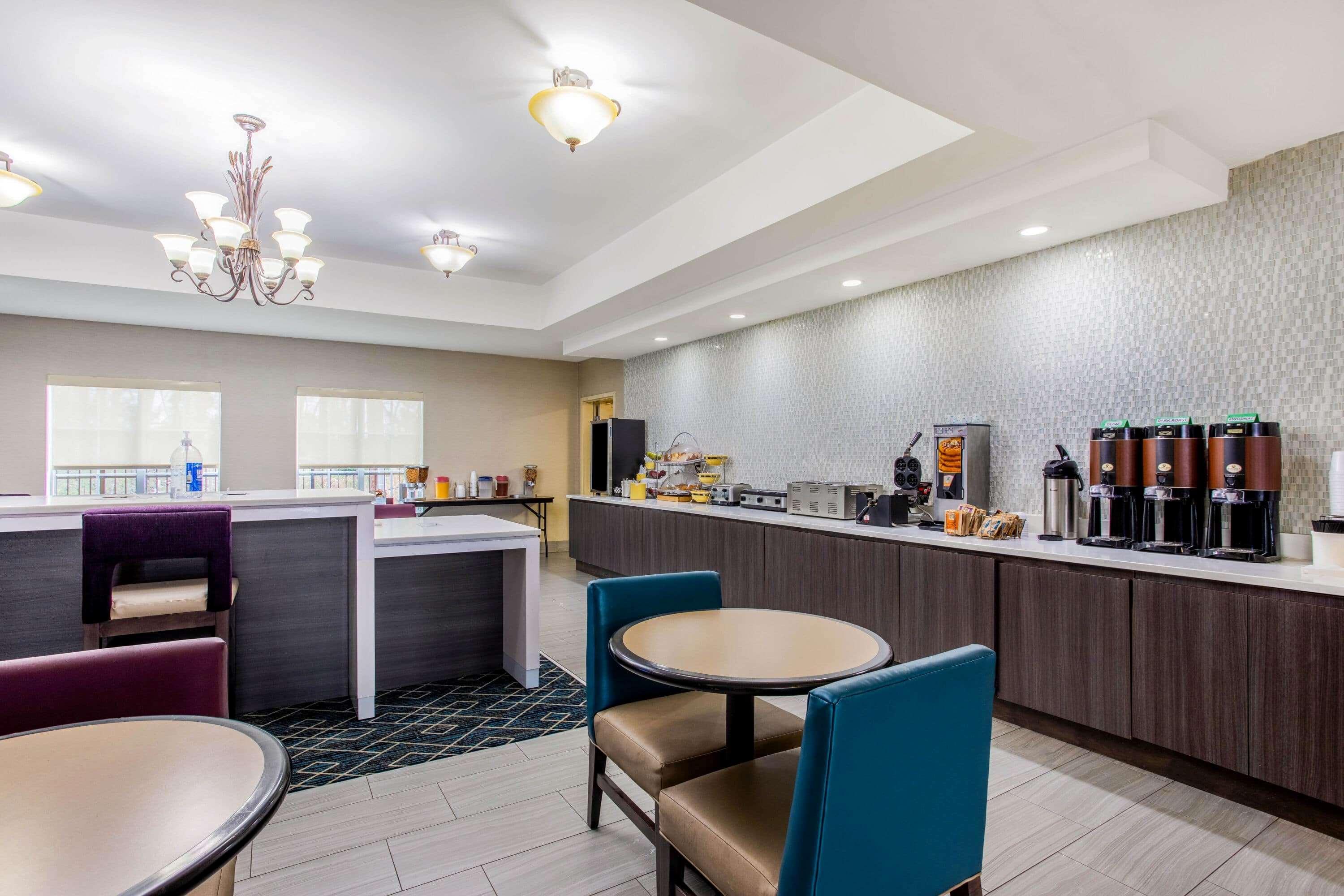 La Quinta Inn & Suites Fultondale Zewnętrze zdjęcie