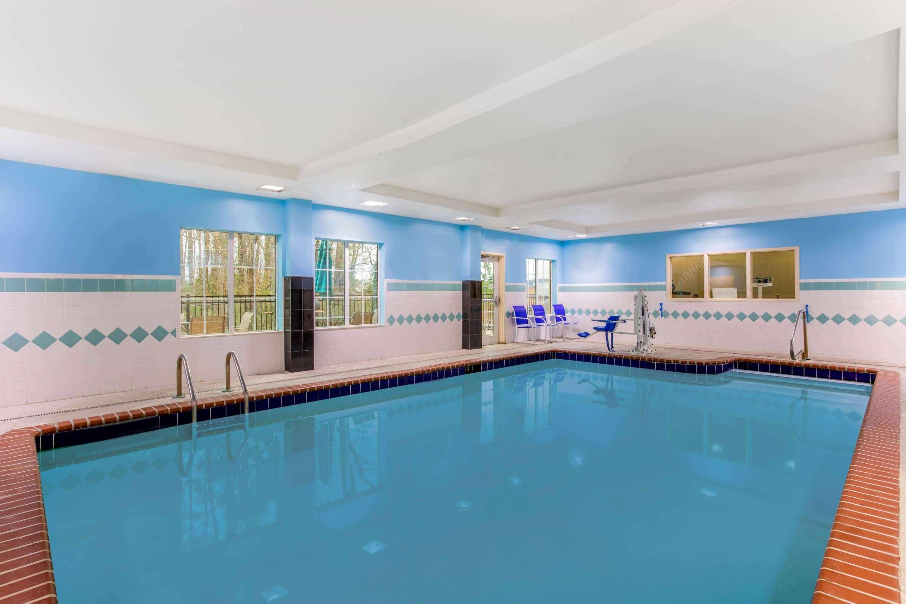 La Quinta Inn & Suites Fultondale Zewnętrze zdjęcie